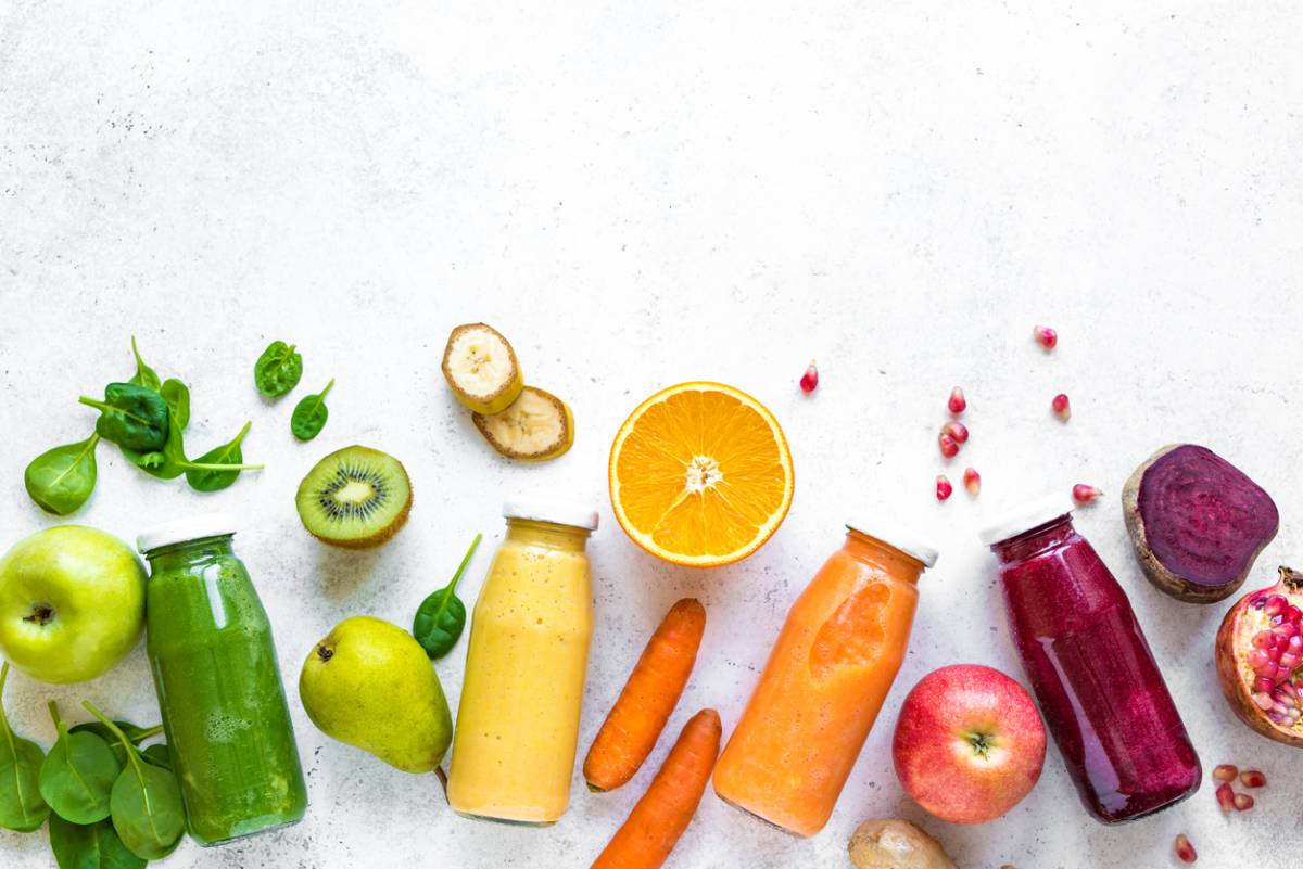 concept of how to juice a healthy way